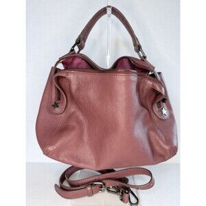 Freepeople Pebbled Leather Tote/Red  Star Stud Collection 🔥🔥